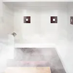 O² Villa Holving