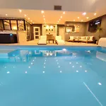 O² Villa